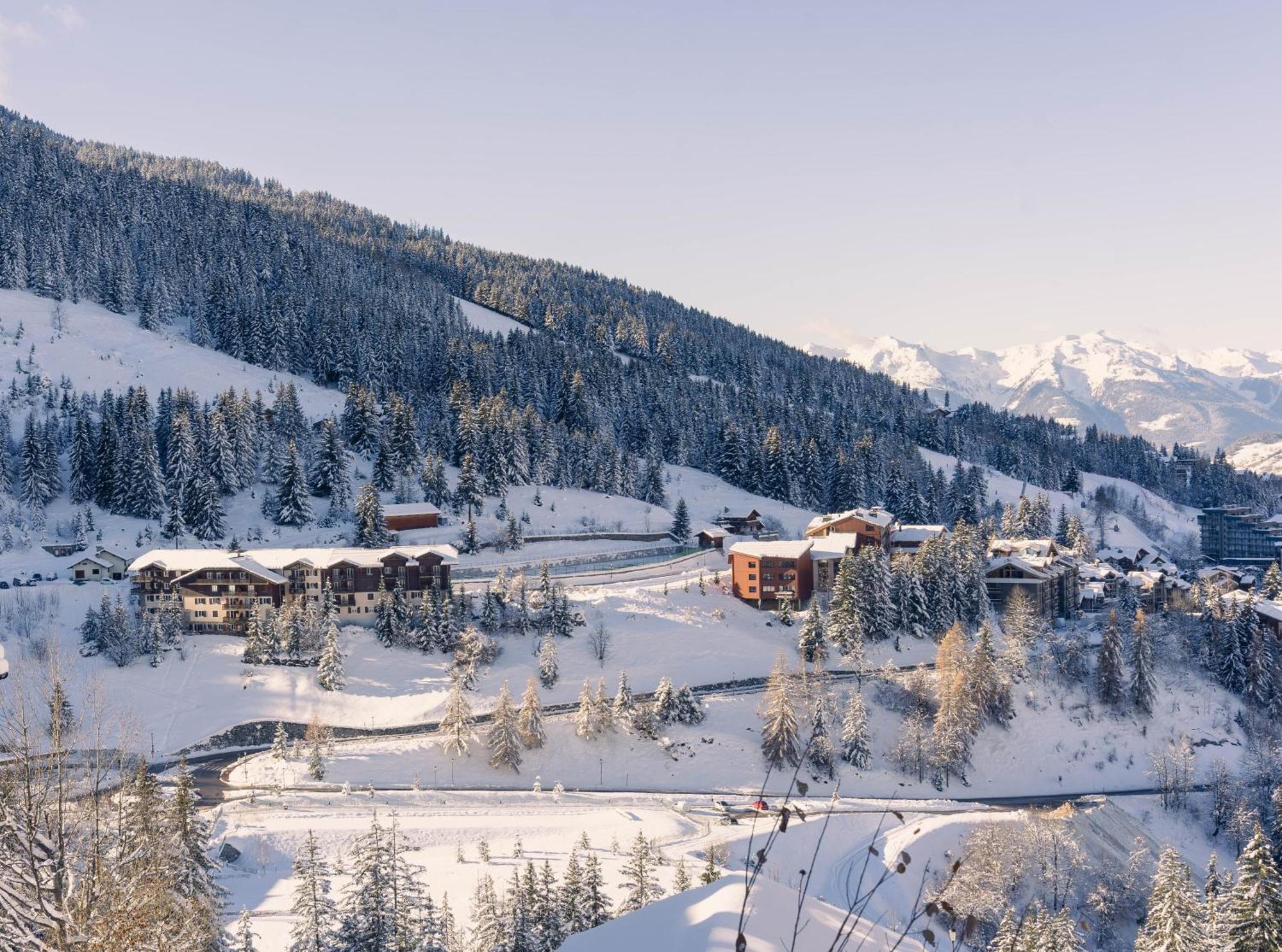 Ecrin Blanc Resort Courchevel - Aquapark Zewnętrze zdjęcie