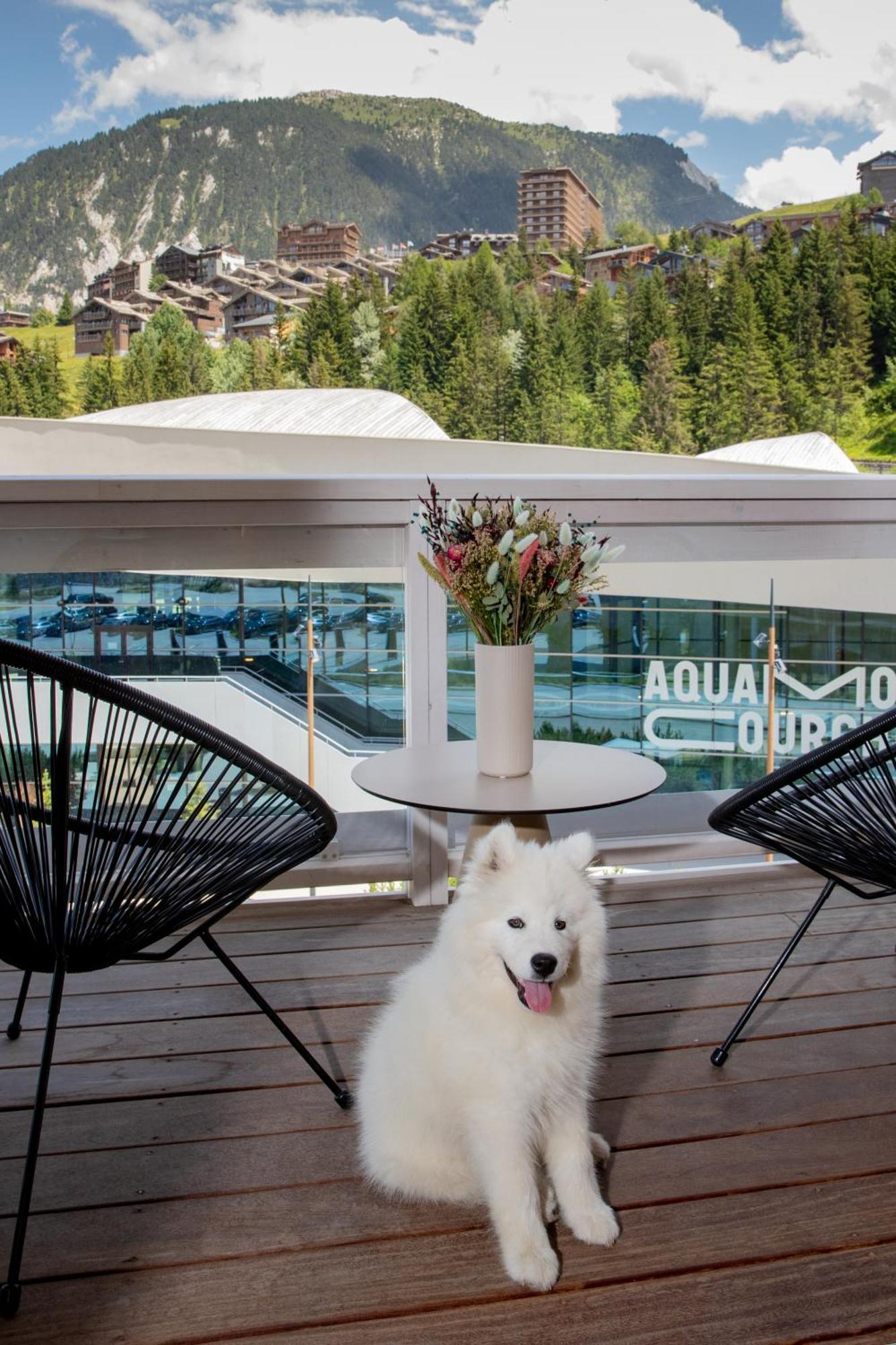 Ecrin Blanc Resort Courchevel - Aquapark Zewnętrze zdjęcie