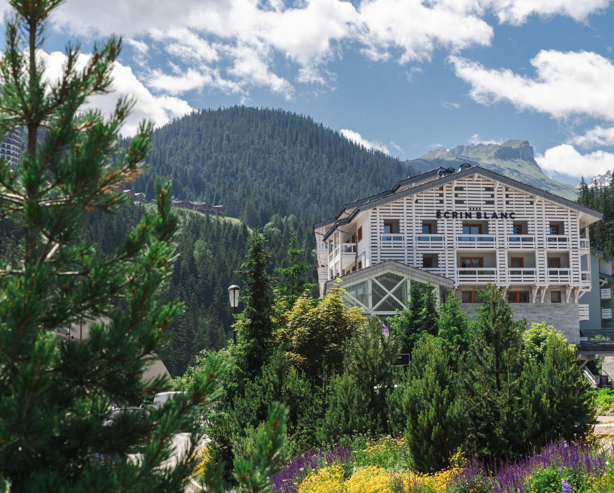 Ecrin Blanc Resort Courchevel - Aquapark Zewnętrze zdjęcie